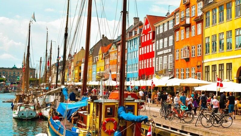 Podobnie, ale inaczej – polskie i duńskie idiomy