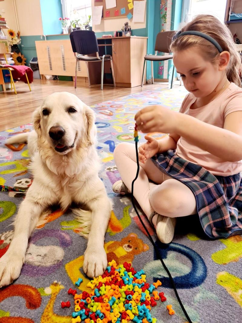 Wpływ psów na relacje międzyludzkie